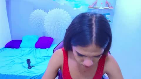 DEMI online show from December 5, 5:52 pm