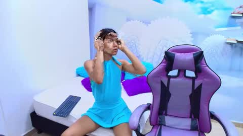 DEMI online show from April 7, 12:39 pm