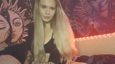 devyn winter online show from March 24, 5:40 pm