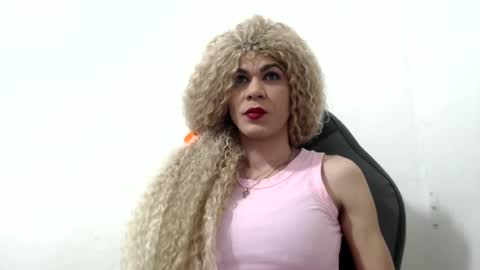 Snapshot of diabla_sexy22cm chatting on October 20, 9:56 am diabla_sexy22cm online show from October 20, 9:56 am