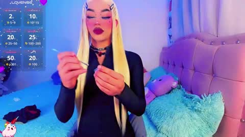 AmayaGirl online show from September 22, 1:00 am