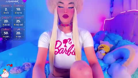 AmayaGirl online show from September 27, 5:05 am