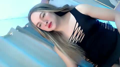 Dianne online show from March 25, 6:18 am