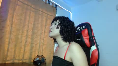 diosa_moon online show from May 1, 12:20 pm
