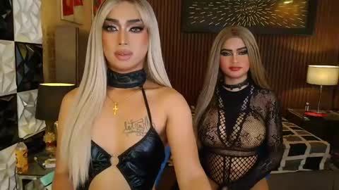 diosatemptress online show from June 3, 2:54 pm