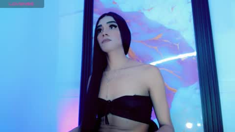 Diosiris Riannys online show from April 1, 7:22 pm