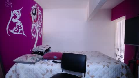 Snapshot of dirtydanielaporno1 chatting on December 10, 4:17 pm whats app - stagram marian doll online show from December 10, 4:17 pm