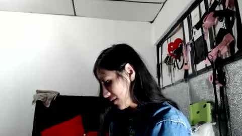 Snapshot of doll_sary chatting on January 7, 4:31 am Catherine XXX online show from January 7, 4:31 am