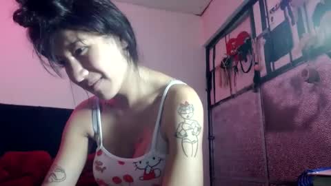 Snapshot of doll_sary chatting on February 8, 11:24 pm Catherine XXX online show from February 8, 11:24 pm