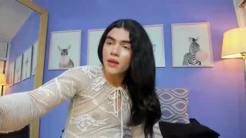 Snapshot of drag_lopera chatting on October 15, 3:23 pm drag_lopera online show from October 15, 3:23 pm