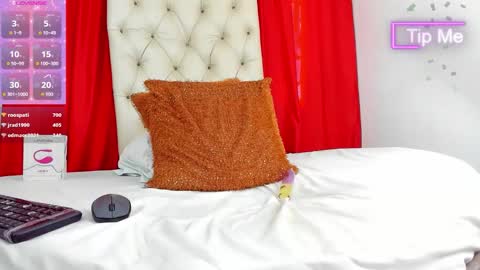 dulcee_bella online show from February 27, 8:04 pm