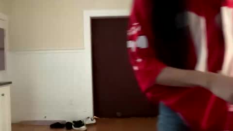 Dynasty online show from April 21, 6:58 pm