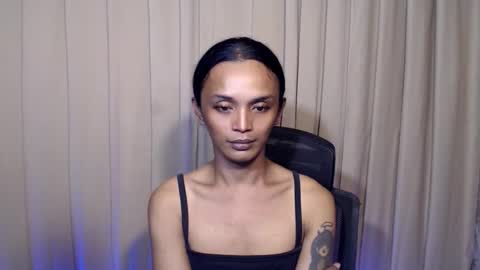 BEA DONT FORGET TO FOLLOW ME online show from February 27, 11:44 pm