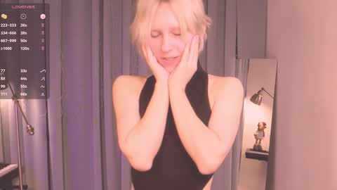 Edward online show from December 14, 6:35 am