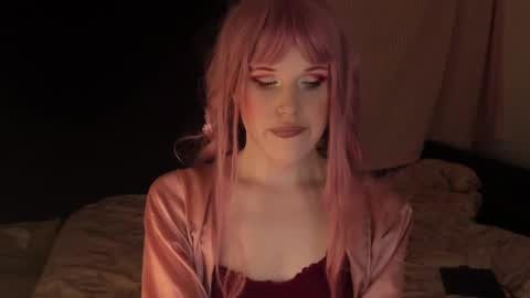 Effie Mur online show from January 6, 4:23 pm