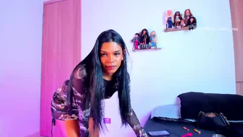 Eiimy ray  online show from July 22, 2:32 pm