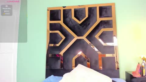 electra_gosselin online show from January 7, 8:12 pm