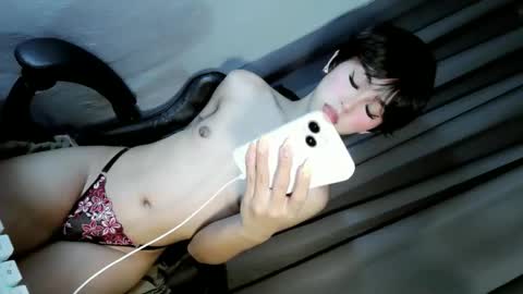 ella online show from March 30, 3:57 pm