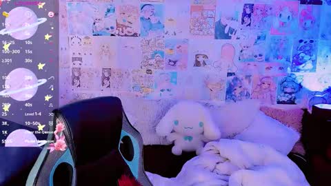 Emely Rous online show from November 5, 1:55 pm