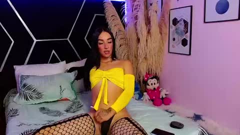 emillystonex online show from September 18, 7:19 pm