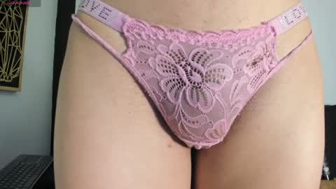 Emily online show from April 20, 6:20 pm