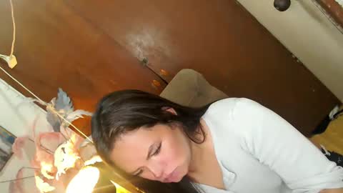 empressrheo online show from December 29, 2:06 am