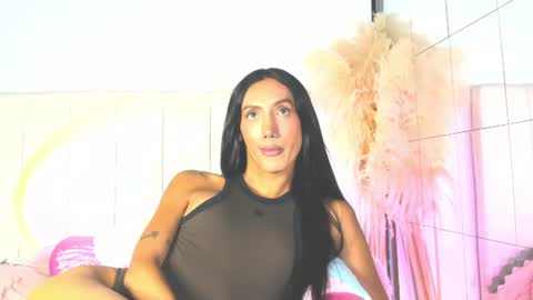 Estefa G online show from June 22, 10:17 pm