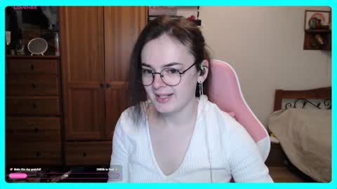 Snapshot of eva_katt chatting on February 8, 9:24 am Gamer Katt online show from February 8, 9:24 am