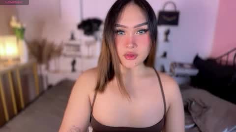 Queen Eva Mazikeen online show from February 15, 9:13 pm