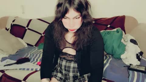 Snapshot of evelyn420521 chatting on January 2, 8:57 pm evelyn420521 online show from January 2, 8:57 pm