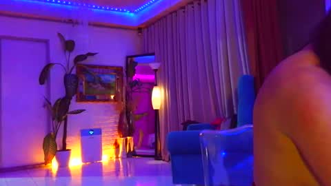 exoticblasted01 online show from March 27, 5:14 pm