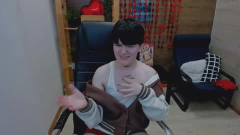 Ian online show from February 18, 4:16 pm