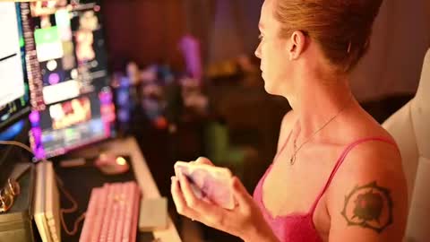 Faye Holloway online show from September 21, 2:50 am