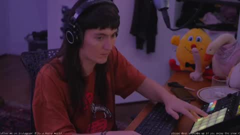 Fern next stream 430pm Monday PST online show from February 13, 2:20 pm