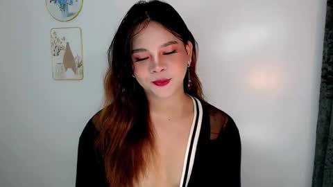 Jasmine online show from April 19, 9:39 pm