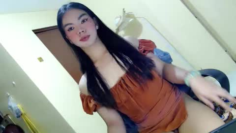 FIONA online show from April 12, 12:19 pm