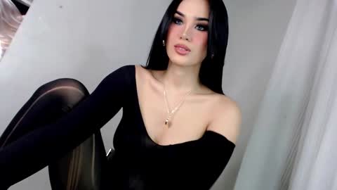 KHATRINA STACIE MARIE online show from October 6, 10:21 pm