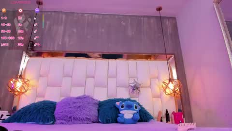 Foxxy  online show from April 21, 6:14 pm