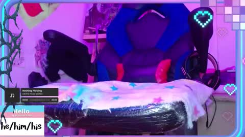 Kevin online show from November 21, 4:02 am