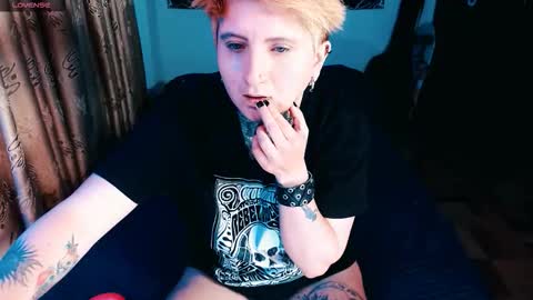          HEHIM  online show from November 10, 2:01 am