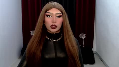 Gia X online show from December 29, 12:52 am