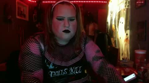 Snapshot of ginny_dominatrix chatting on October 5, 2:01 am ginny ray online show from October 5, 2:01 am