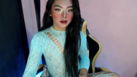 queen ronna online show from January 27, 4:52 am