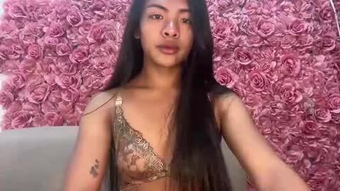 queen ronna online show from September 9, 6:23 am