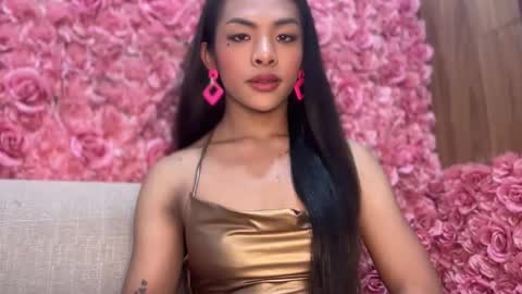 queen ronna online show from September 18, 4:45 pm