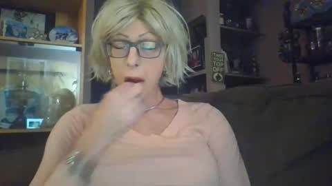 Girlinrock online show from February 12, 1:56 am