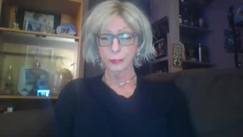 Girlinrock online show from February 16, 1:37 am