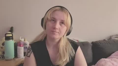 Glitch online show from July 16, 1:28 pm