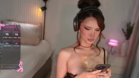 Snapshot of godisawomanxx chatting on September 9, 3:11 pm Miss Belle Peters online show from September 9, 3:11 pm