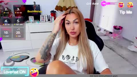 Nicole.. online show from September 9, 6:56 am